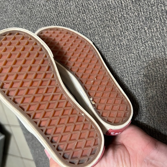 Buc-ee’s shoes repeat logos. - Picture 3 of 3